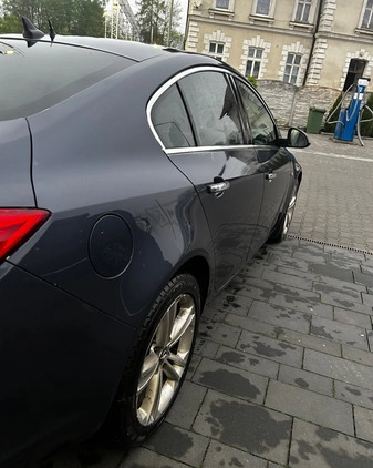 Opel Insignia cena 27500 przebieg: 220000, rok produkcji 2009 z Skawina małe 121
